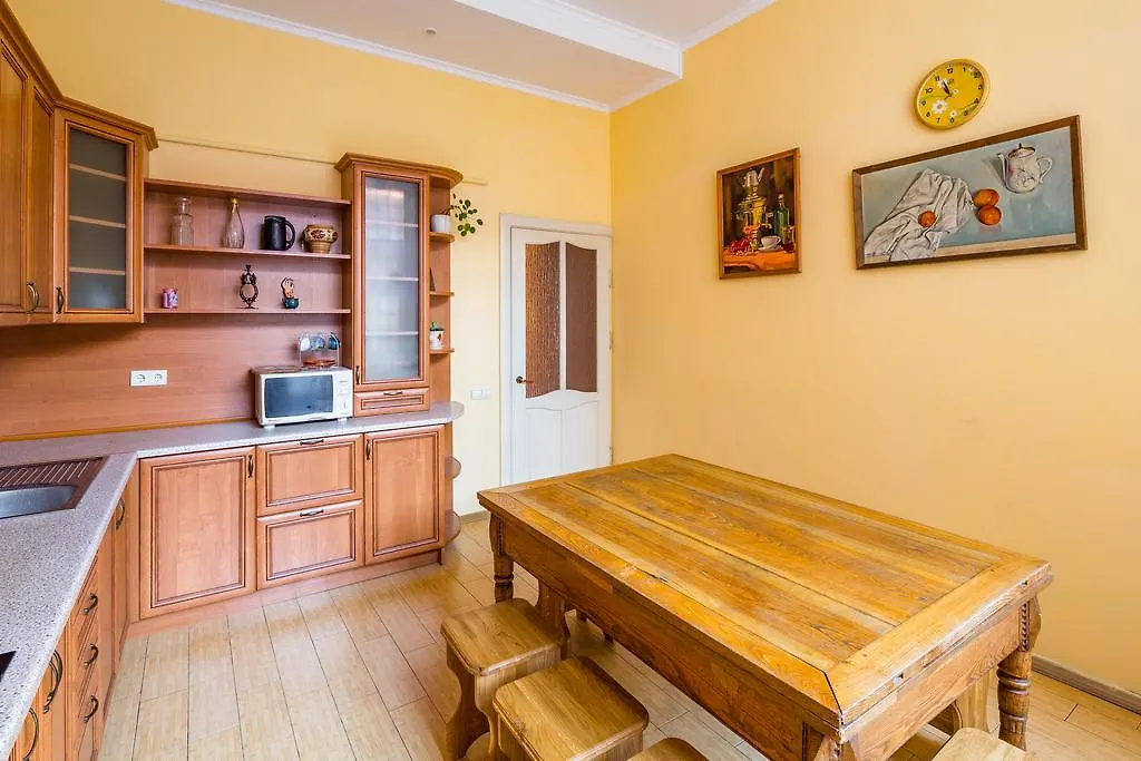 Apartments On Valova 9 Lviv 0*,  Ukrayna